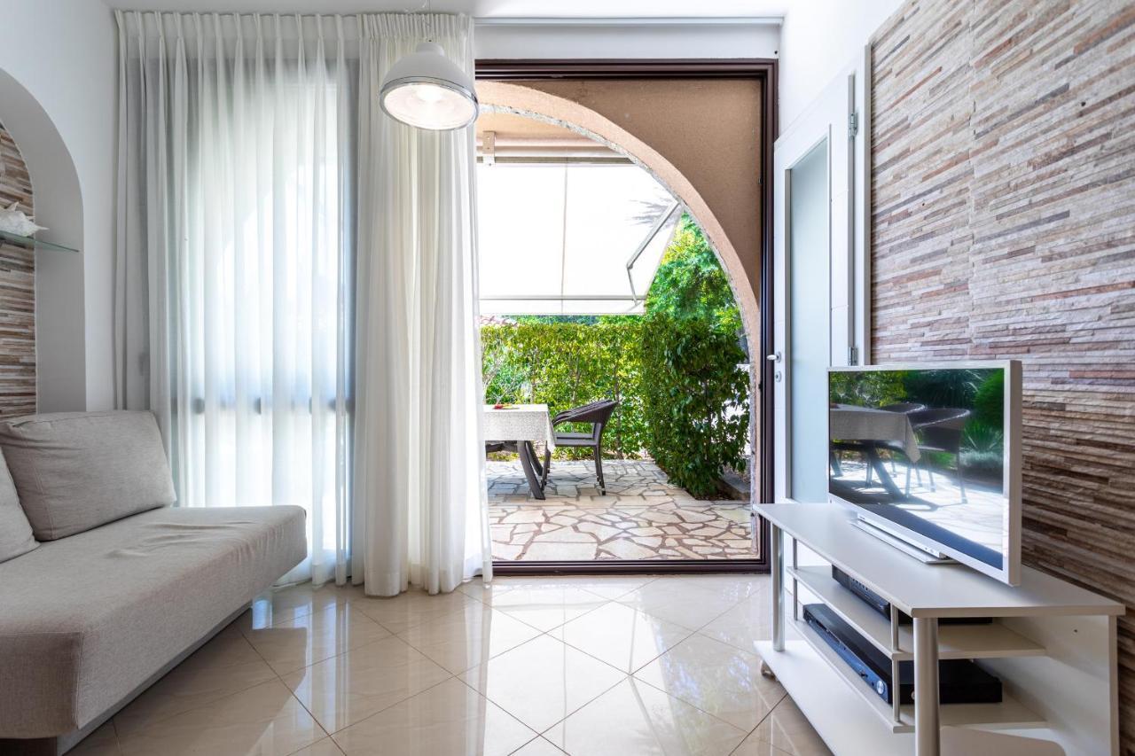 Apartments House Barbara Kornić 외부 사진